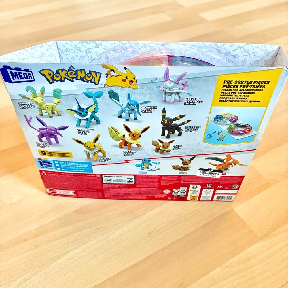 Mega Pokemon Every Eevee Evolution! 9 Figure Building Set - 470 Pieces - Picture 6 of 11
